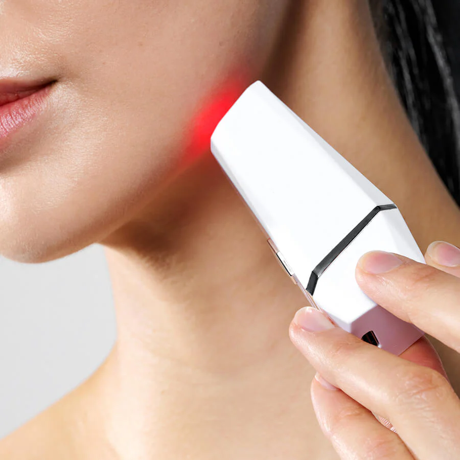 CurrentBody Skin LED-Stift gegen Pickel und Unreinheiten - Image 2