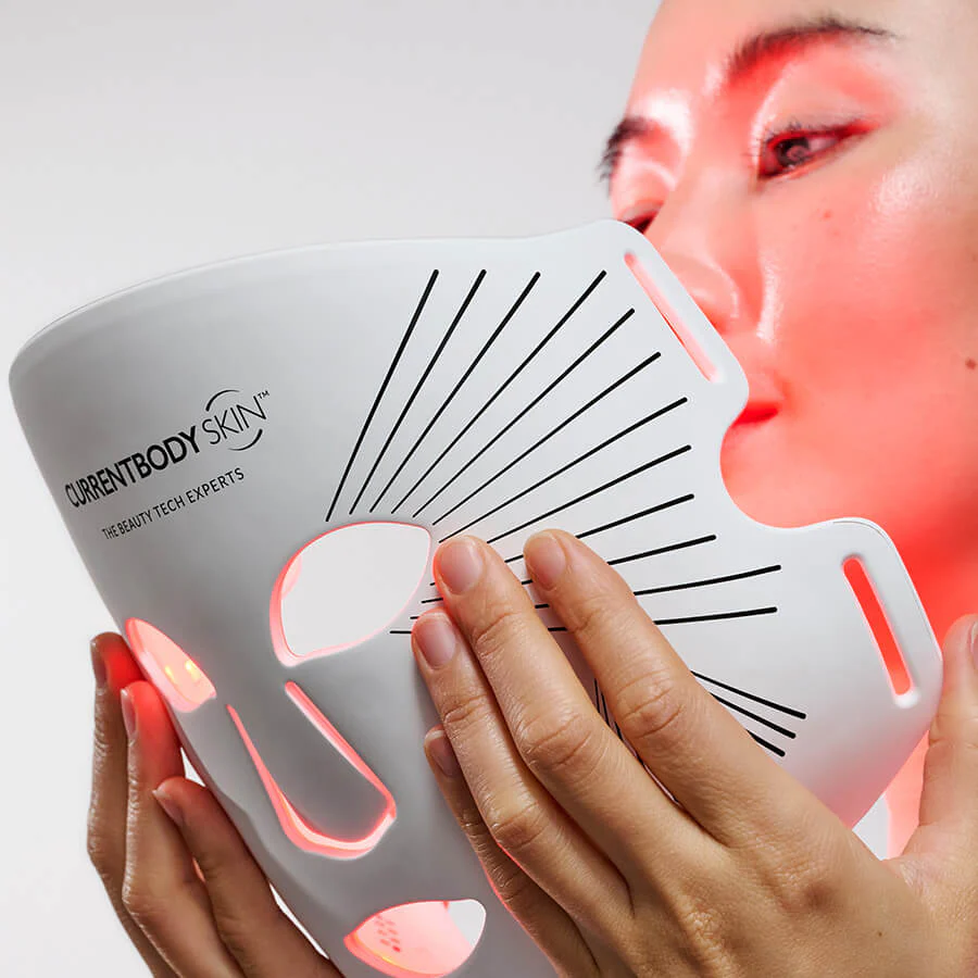 CurrentBody Skin LED Lichttherapie Maske der 2. Generation & LED Brightening Hals & Dekolleté Maske - Image 3