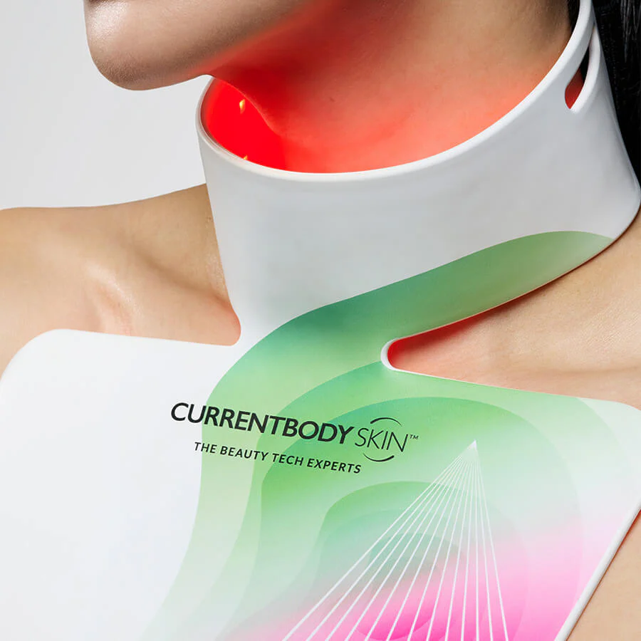 CurrentBody Skin LED Aufhellende Hals & Dekolleté Maske - Image 2